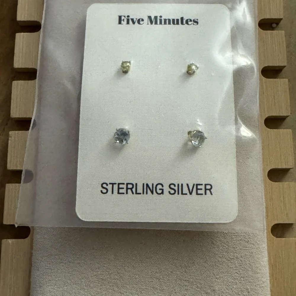 DENKAYS EARRINGS 4